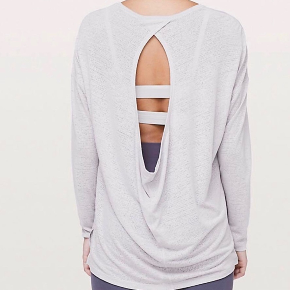 Lululemon Moment to Movement Long Sleeve